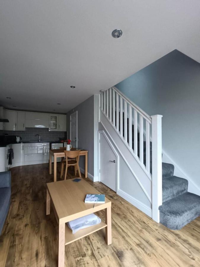 Bwthyn Eira Apartment Llangefni Exterior photo